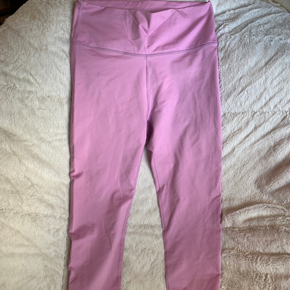Fabletics size M pink leggings.